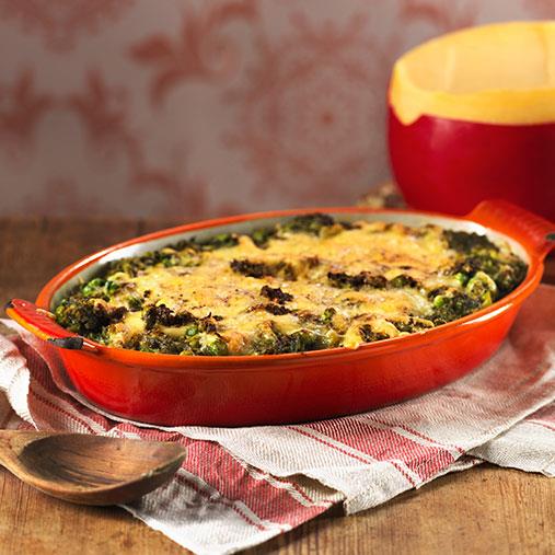 Fiskgratäng med grönkål och ärter