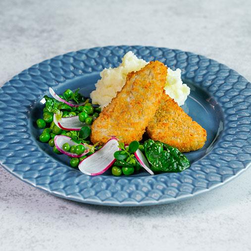 Matrosfisk med potatismos och ärtsallad