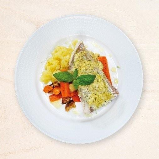 Ugnsbakad sejfilé med pestotäcke