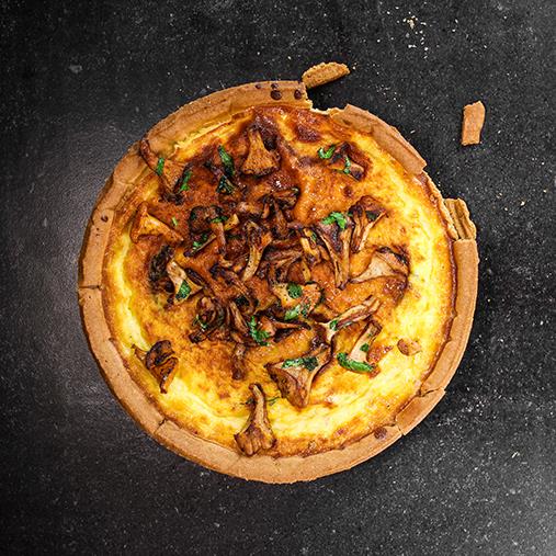 Kantarellpaj med västerbottenost