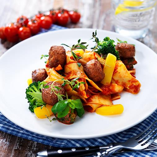 Veggie boulette med tomatsås provencale