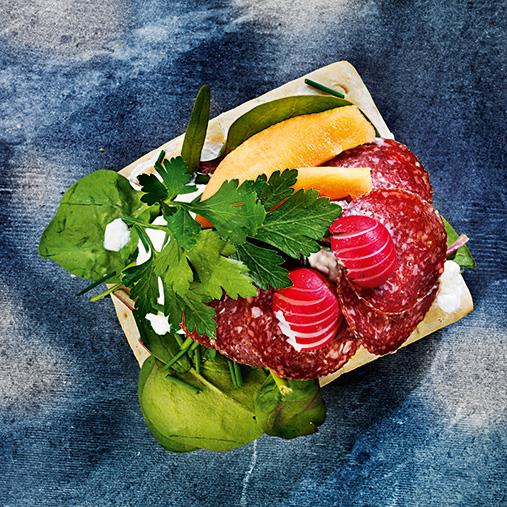 Fräsch kesomacka med salami