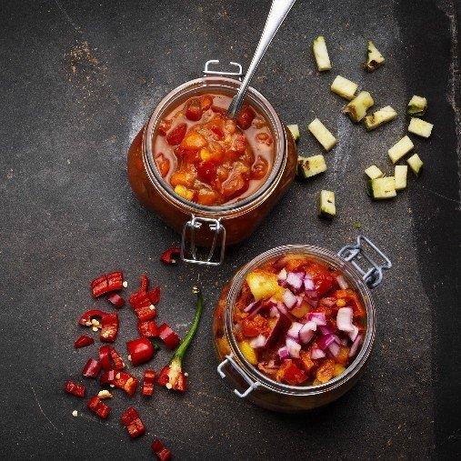 Tomat och ananaschutney