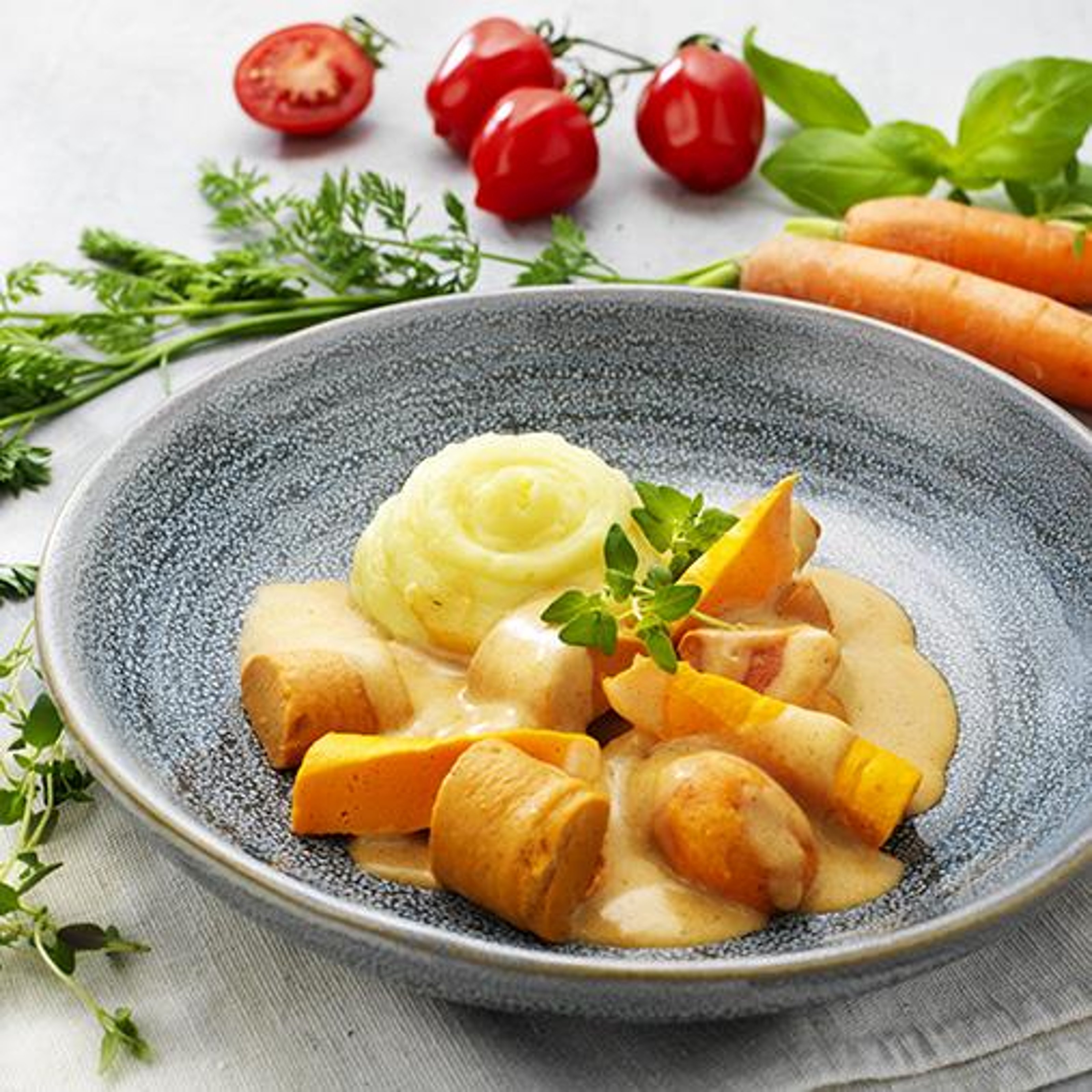 korvgryta-med-potatismos,-timbal.jpg