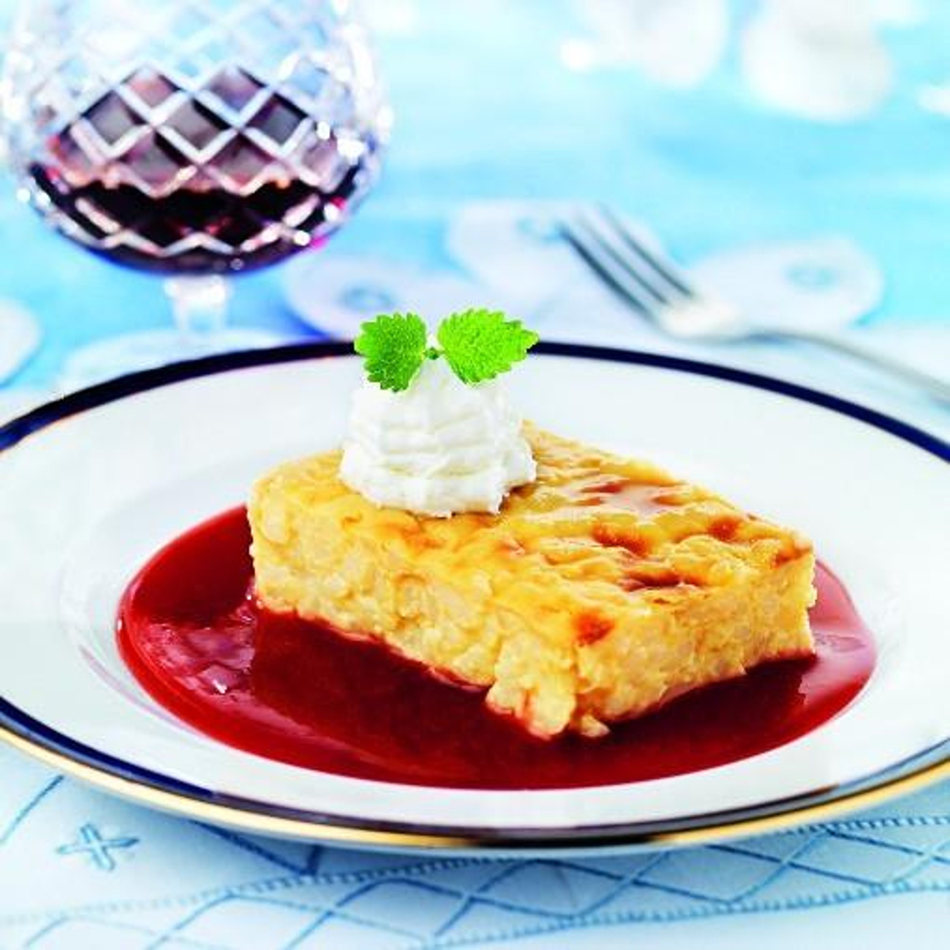 saffrankladdkaka-med-barsas.jpg