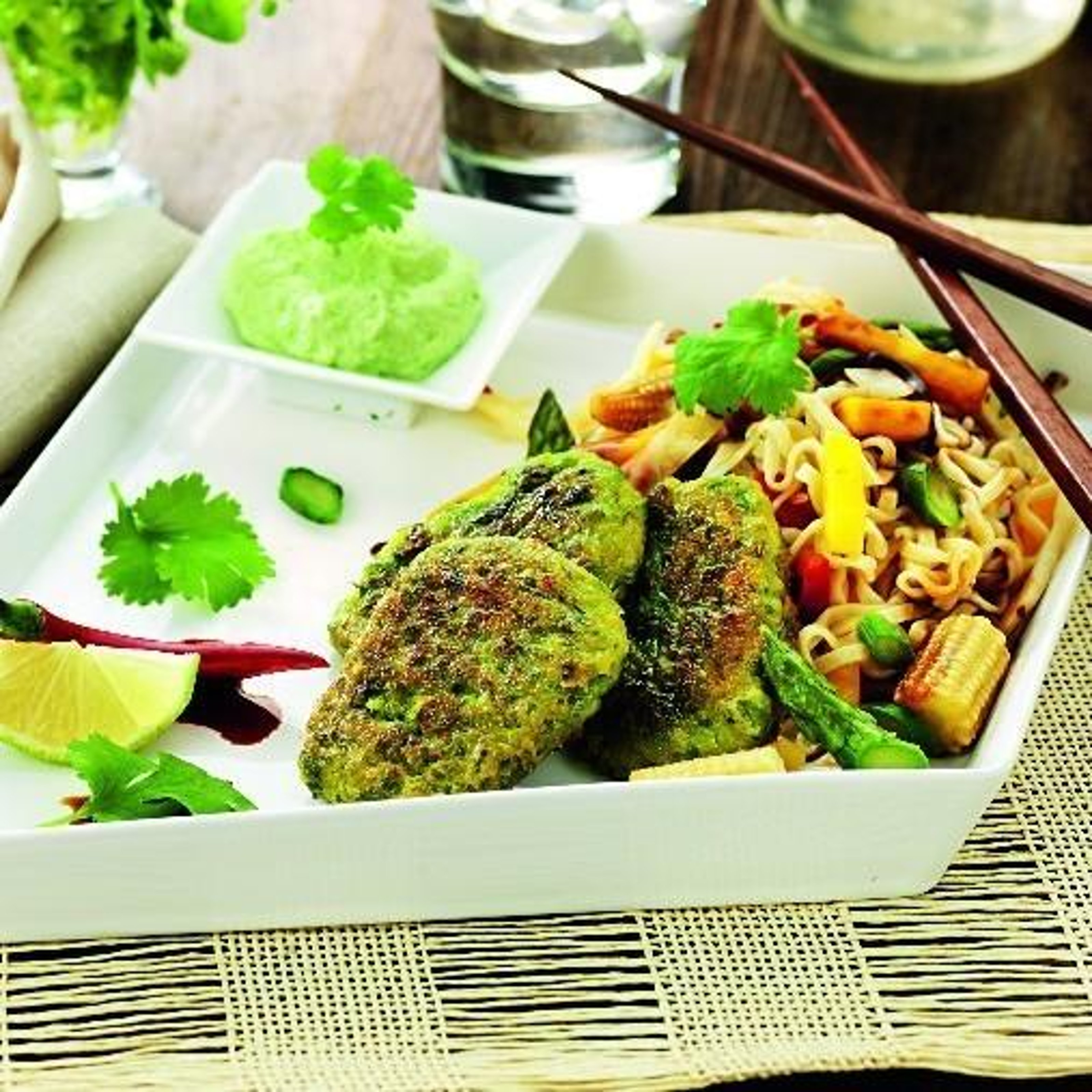 artbiffar-med-nudelsallad-och-wasabicreme.jpg