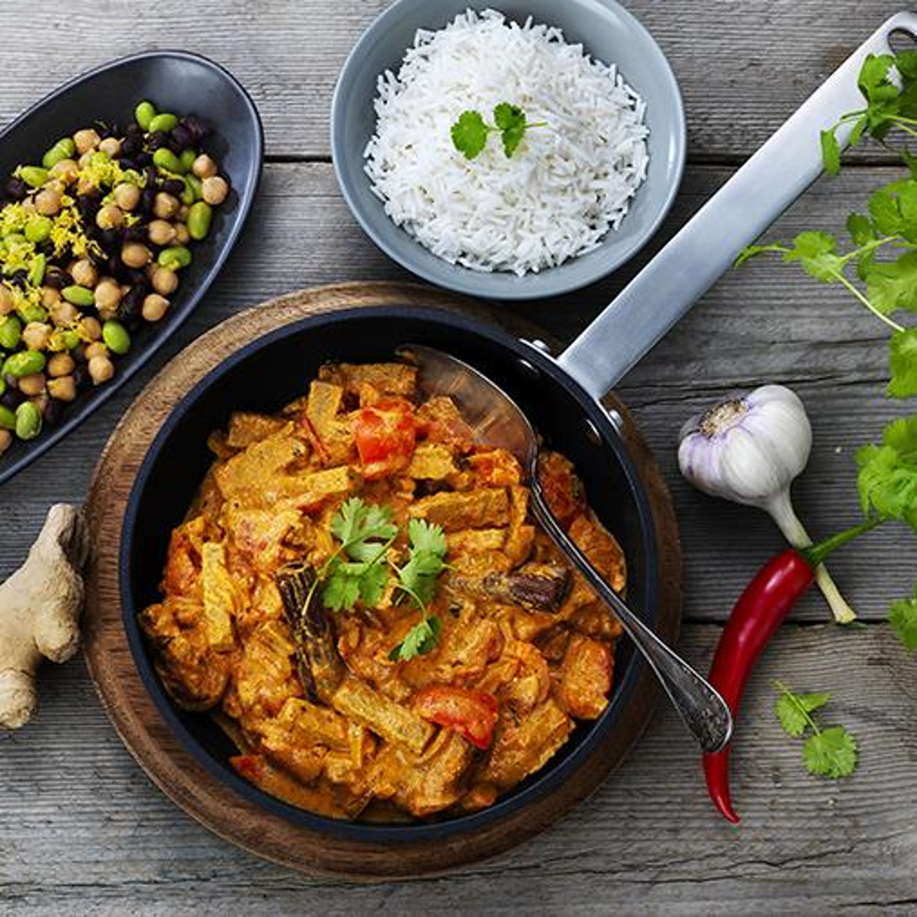 quorn-tikka-masala-med-bonsallad.jpg