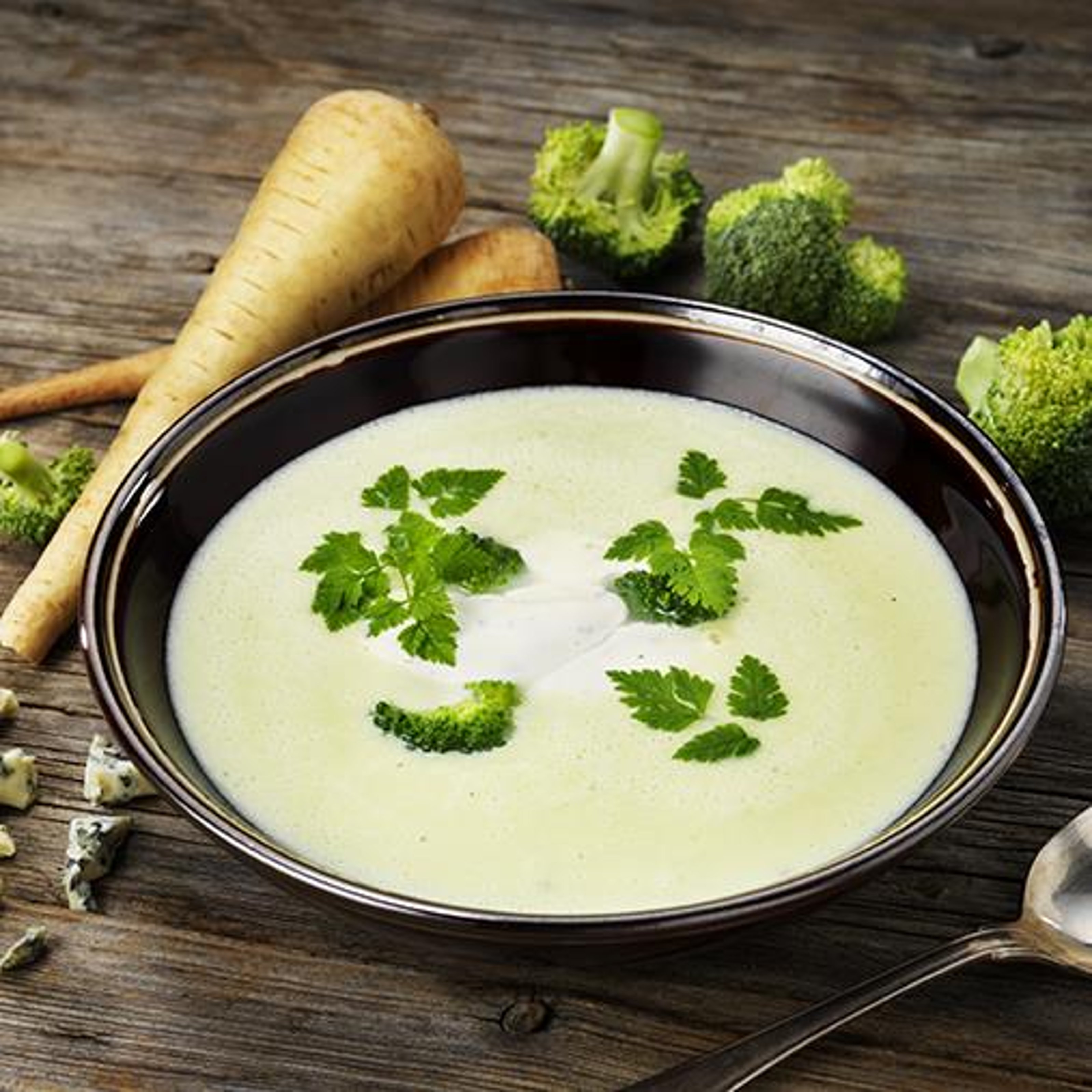 broccolisoppa-med-palsternacka.jpg