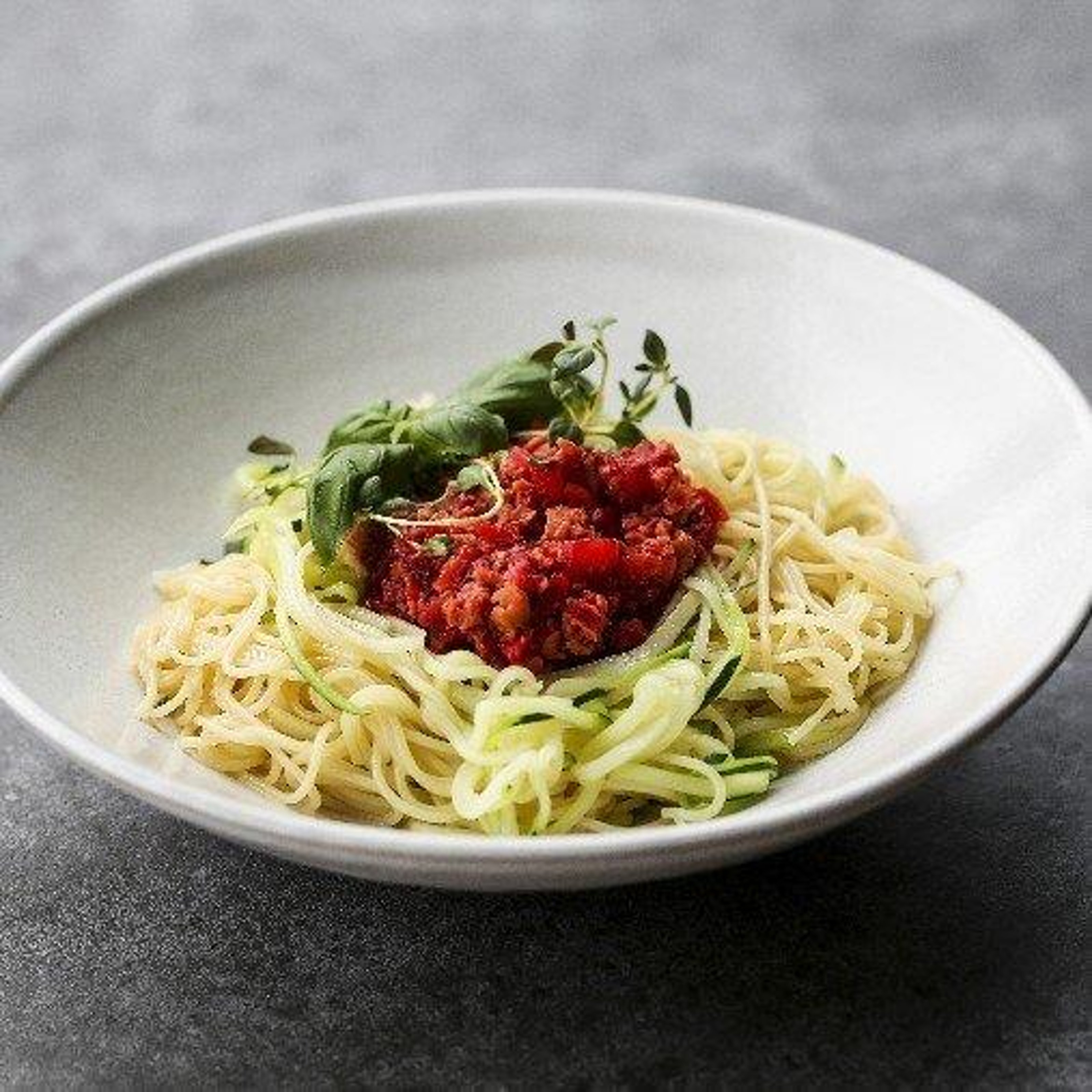 pease-bolognese-med-pasta-och-zucchini.jpg