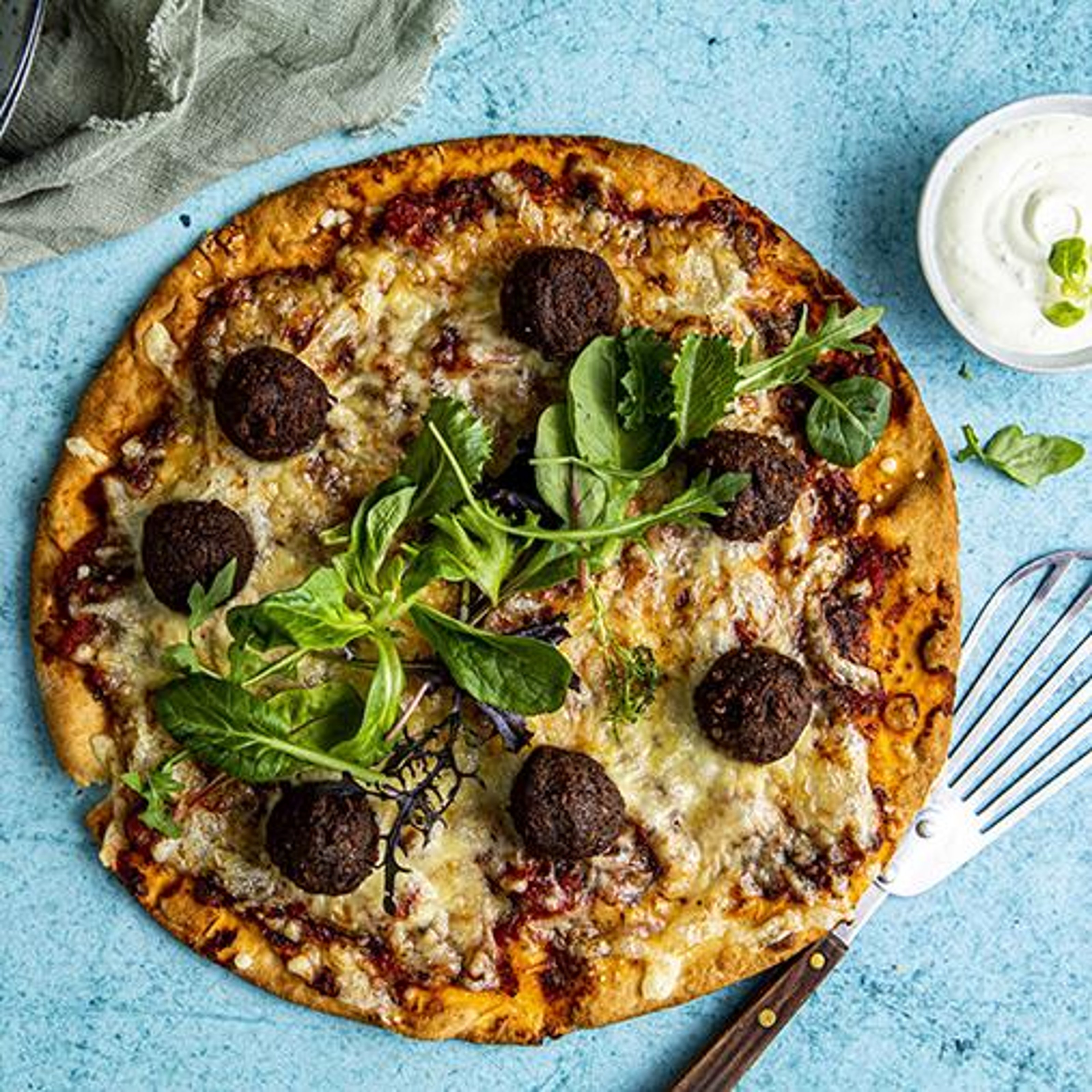 pizza-med-vegobullar.jpg